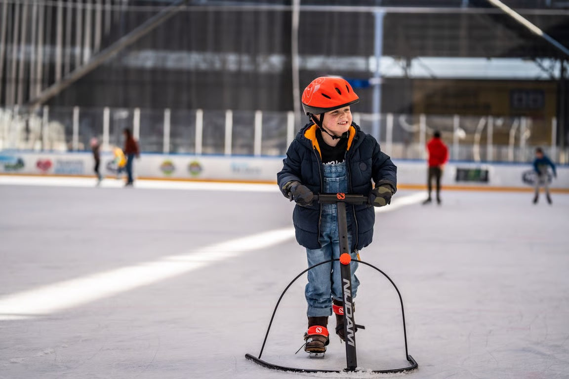 First Walker Ice Skate Aid Glider NIJDAM for ice skating black