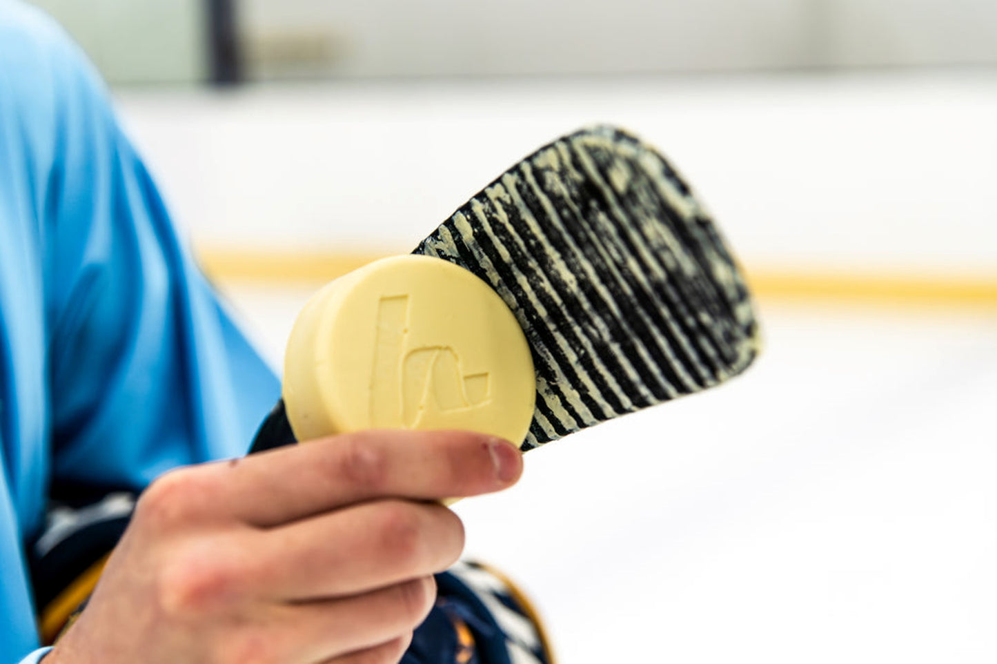 Howies Tacky Wax Schlägerwachs – Eishockey Wax für mehr Puckkontrolle