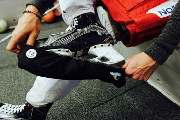 Black Skate Guards Protezioni Howies per pattini da ghiaccio nere